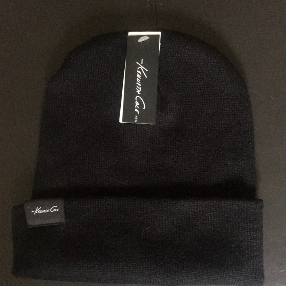 Kenneth Cole hat